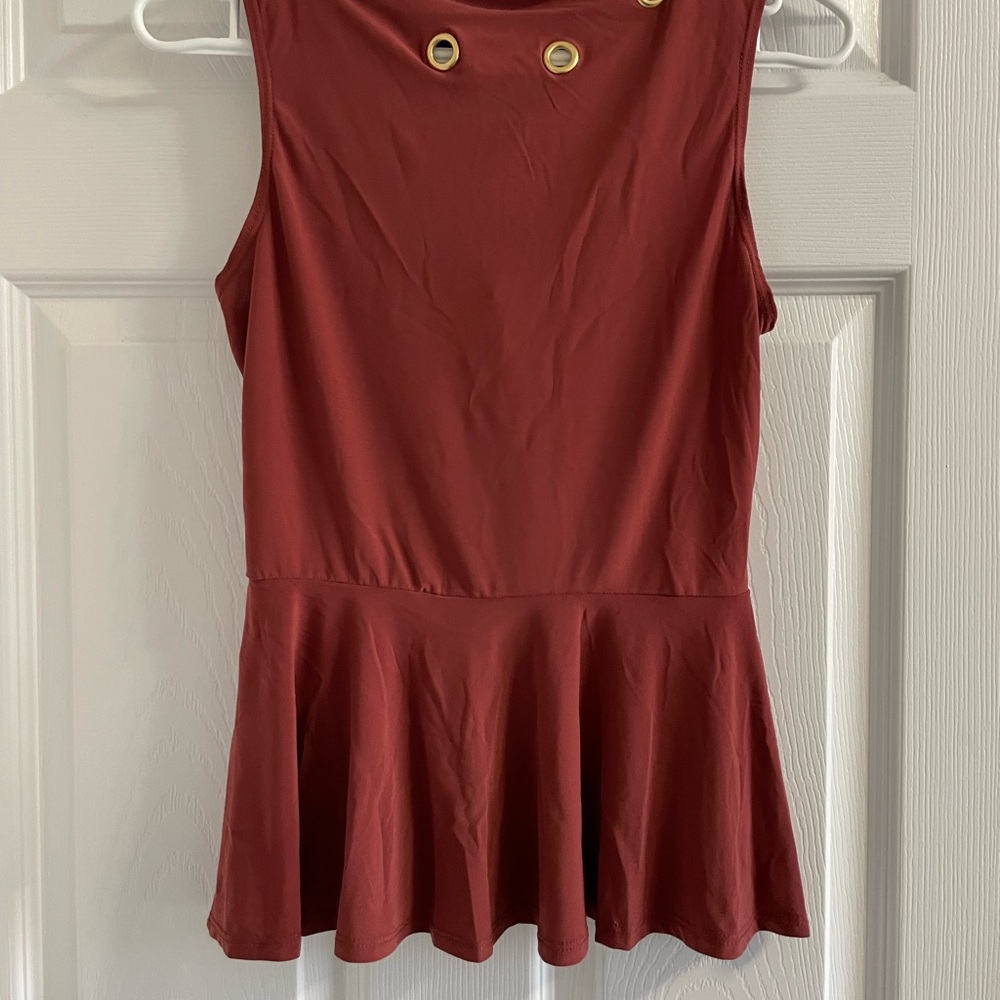 New Wrapper brown top